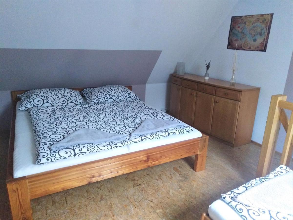 Penzion U dvojice Nove Mesto na Morave Exteriér fotografie